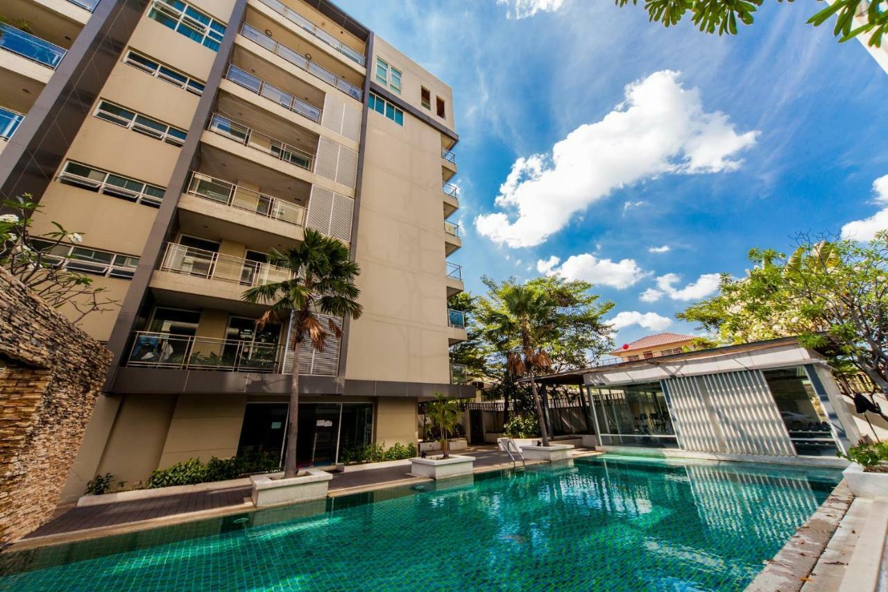 Double Trees Residence Bangkok Exterior photo